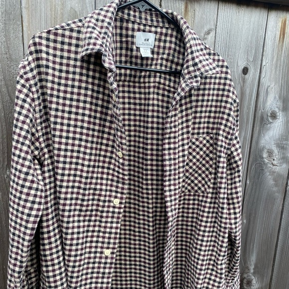 H&M Plaid Flannel Shirt Men’s Size Medium - Picture 3 of 4